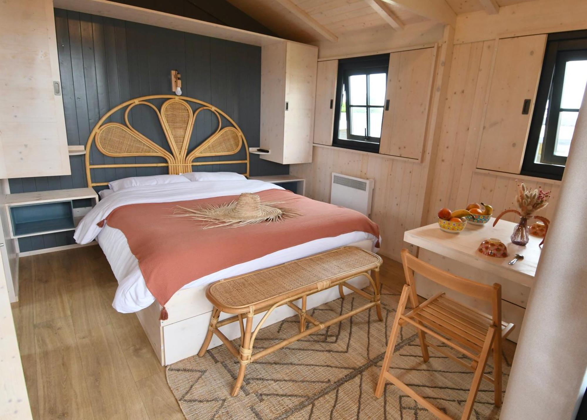 Camping De La Cote Des Legendes Brignogan-Plages Kültér fotó