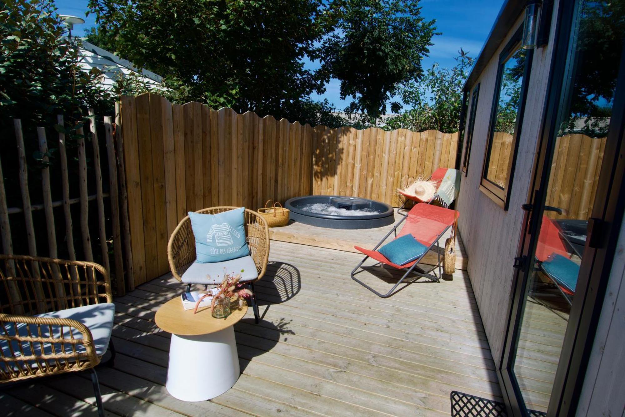 Camping De La Cote Des Legendes Brignogan-Plages Kültér fotó
